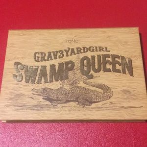 Tarte Grav3yardgirl Seamp Queen pallet.